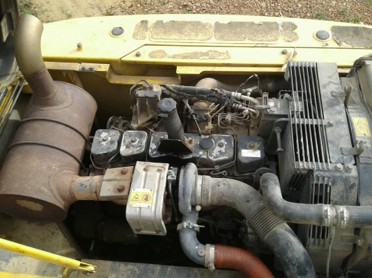 ขายรถแบคโฮ KOMATSU PC200-7 ปี 2011 ไมล์ 9641 ชม.ราคา 1450000