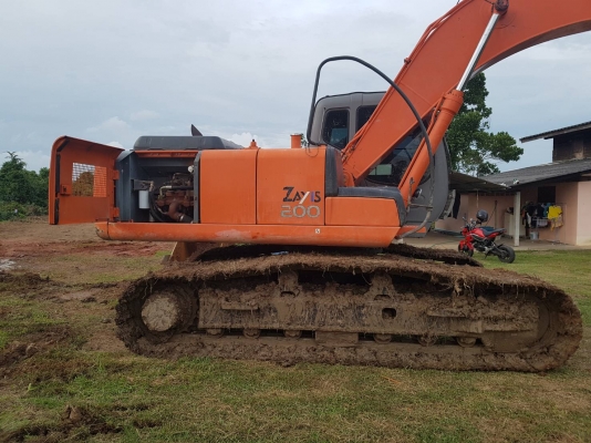 ขายรถแบคโฮ HITACHI ZX200-1 เอกสารเล่ม ไมล์ 7761 ชม.ราคา 1550000