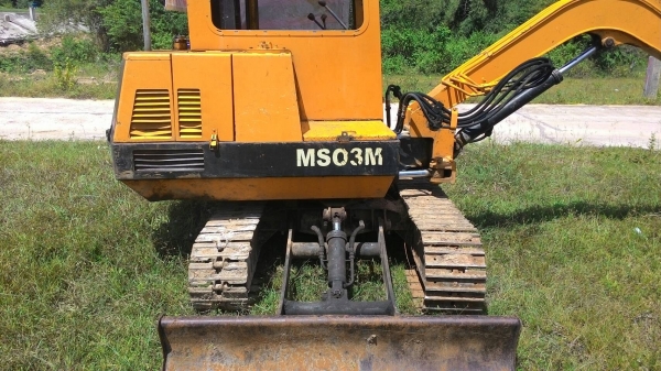 รถขุด MITSUBISHI MS 03M