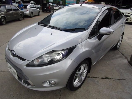 2012 FORD FIESTA เบนซิน 1.5 S ตัวท็อปสุด สีบรอนซ์เงิน เกียร์ออโต้ เบาะผ้า กระจกไฟฟ้า กระจกไล่ฝ้า abs airbag park sensorสนใจดูรถ ทดลองขับหรือสอบถามรายละเอียดเพิ่มเติม และ รับปรึกษาออกรถ มือหนึ่ง มือสอง ทุกยี่ห้อ ติดต่อ 092-656-6570 อาท Line ID art_pai