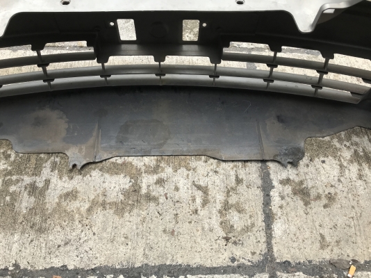 กันชนหน้า NISSAN NEO ไฟตัดหมอกครบเก่าญี่ปุ่นเเท้สภาพดี