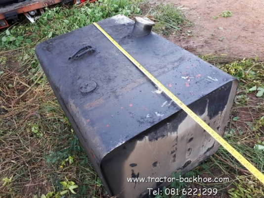 ถังน้ำมัน เก่าญี่ปุ่น สำหรับติดรถบรรทุก มีมาอีกตู้นึงเต็มๆครับ สนใจมาเลือกกันครับ ราคา 3,500 - 4,800 บาท