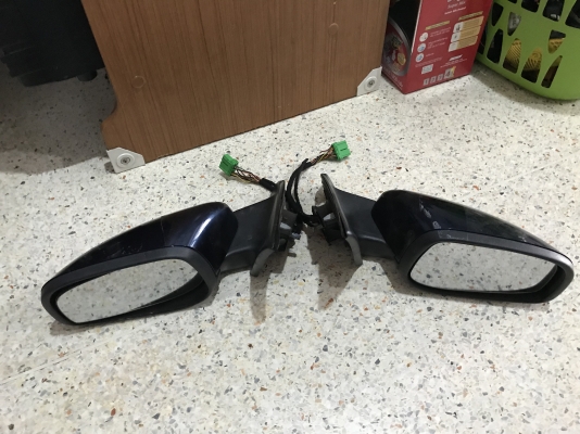 กระจกมองข้าง VOLVO V70 P2 เก่าญี่ปุ่นเเท้สภาพสวย