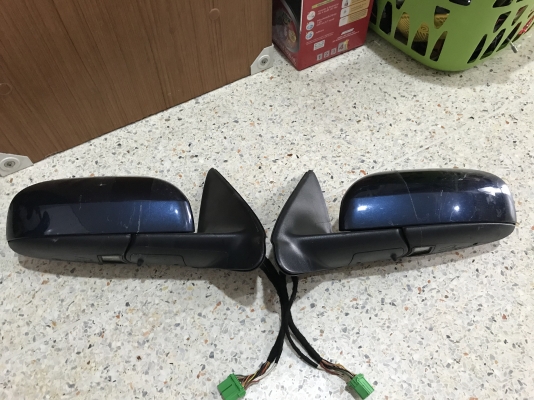 กระจกมองข้าง VOLVO V70 P2 เก่าญี่ปุ่นเเท้สภาพสวย