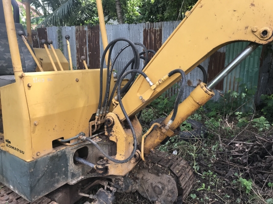 รถขุดKOMATSU PC20 รุ่น2 สภาพเชียงกง พร้อมใบอินวอย ราคาเบาๆ รถขุดKOMATSU PC20 รุ่น2 สภาพเชียงกง พร้อมใบอินวอย ราคาเบาๆ