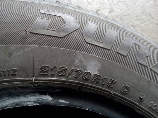 215/70R15 BRIDGESTONE DURAVIS R611 ปี15 มี 1 เส้น 700 บาท โทร.081-427-3941 215/70R15 BRIDGESTONE DURAVIS R611 ปี15 มี 1 เส้น 700 บาท โทร.081-427-3941