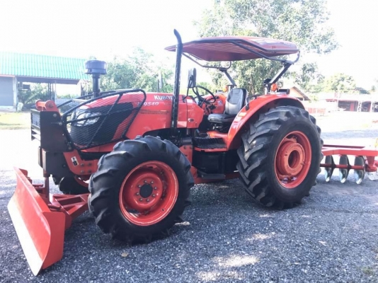 ขายรถไถคูโบต้า M9540 พร้อมอุปกรณ์ รถทำงาน 1,500 ชั่วโมง สภาพสวยมาก ราคา 868,000 บาท 081-9136451 ขายรถไถคูโบต้า M9540 พร้อมอุปกรณ์ รถทำงาน 1,500 ชั่วโมง สภาพสวยมาก ราคา 868,000 บาท 081-9136451