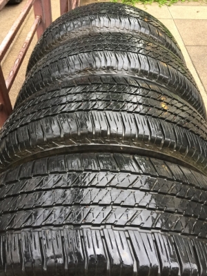 ยาง Bridgestone 265 60 18 ปี16 ดอกเต็ม สวยคม ไม่มีปะ ใช้ยาว ราคาไม่แพง ยาง Bridgestone 265 60 18 ปี16 ดอกเต็ม สวยคม ไม่มีปะ ใช้ยาว ราคาไม่แพง