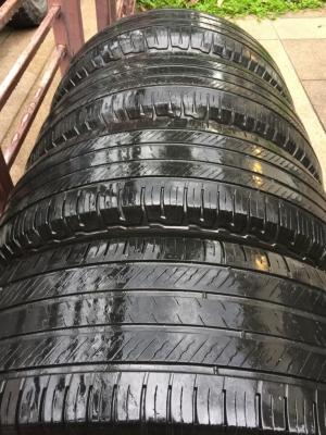 ยาง Michelin 265 70 16 สิ้นปี15 ดอกเยอะ เนื้อนิ่มๆ ราคาไม่แพง