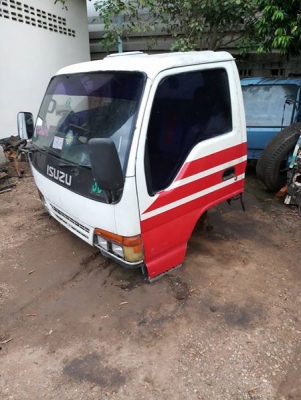 ขายหัว npr ดีดหน้า ค้ำหลัง กันชนครบ