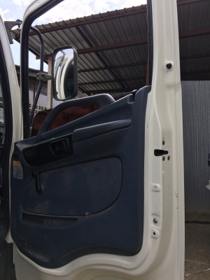 รถฮีโน่ 6 ล้อดั้ม FC9J 175 แรงม้า. ปี 52. สนใจติดต่อ 081 - 6079515