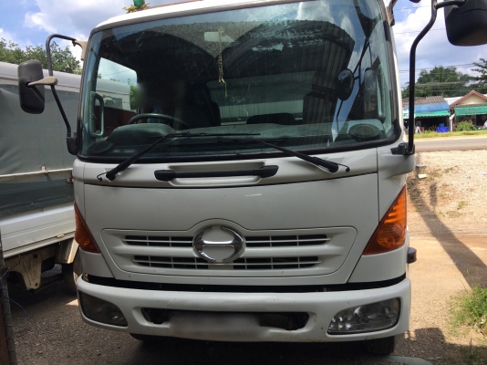 รถฮีโน่ 6 ล้อดั้ม FC9J 175 แรงม้า. ปี 52. สนใจติดต่อ 081 - 6079515