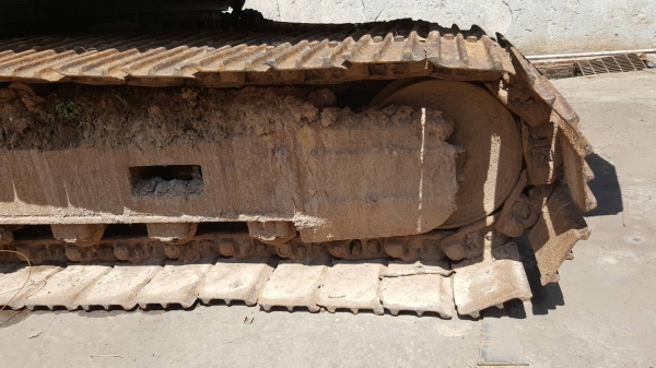 ขาย แบคโฮ CAT E200B เครื่อง 6BG1 เทอร์โบ ปั้มดี ช่วงล่างต้องเช็คหน่อย เอกสารใบซื้อขาย