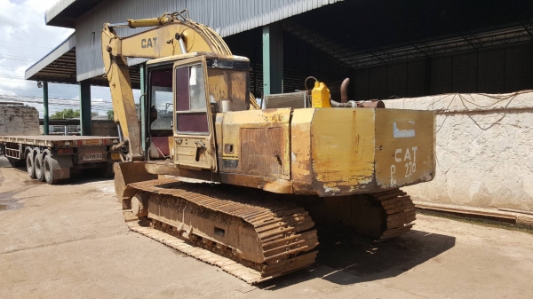 ขาย แบคโฮ CAT E200B เครื่อง 6BG1 เทอร์โบ ปั้มดี ช่วงล่างต้องเช็คหน่อย เอกสารใบซื้อขาย