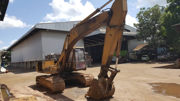 ขาย แบคโฮ CAT E200B เครื่อง 6BG1 เทอร์โบ ปั้มดี ช่วงล่างต้องเช็คหน่อย เอกสารใบซื้อขาย