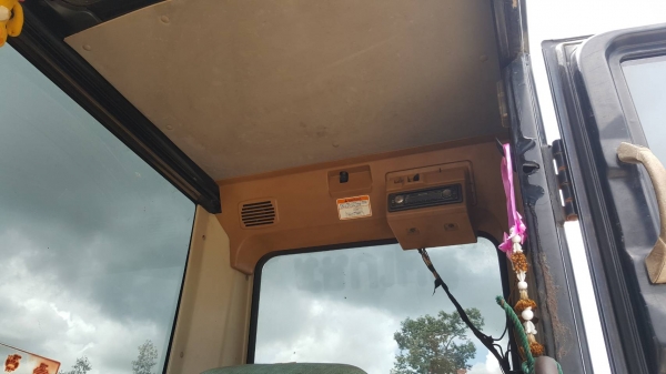 ขาย แบคโฮ CAT 320C เอกสารเล่มทะเบียนครบ เครื่องดี ปั้มดี ไฟเต็ม ช่วงล่าง 70\% ราคาต่อรองได้