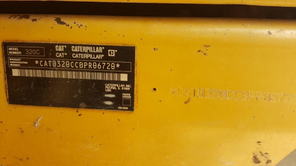 ขาย แบคโฮ CAT 320C เอกสารเล่มทะเบียนครบ เครื่องดี ปั้มดี ไฟเต็ม ช่วงล่าง 70\% ราคาต่อรองได้