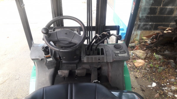 ขายมิตซู ดีเซล 2.5 ตัน ขายมิตซู ดีเซล 2.5 ตัน