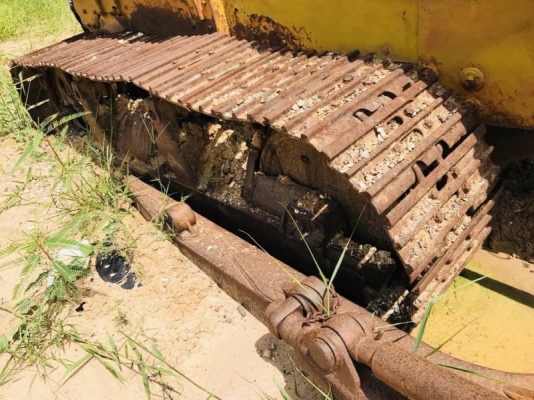 ขาย 165,000 บาท KOMATSU D60-3 เครื่องพอใช้. โช่บาง บู๊ตแตก ปั้มดี เอกสารชื้อขาย. รถอยู่ จ.อยุธยา โทร&ไอดีไลน์. 0610710295 ขาย 165,000 บาท KOMATSU D60-3 เครื่องพอใช้. โช่บาง บู๊ตแตก ปั้มดี เอกสารชื้อขาย. รถอยู่ จ.อยุธยา โทร&ไอดีไลน์. 0610710295