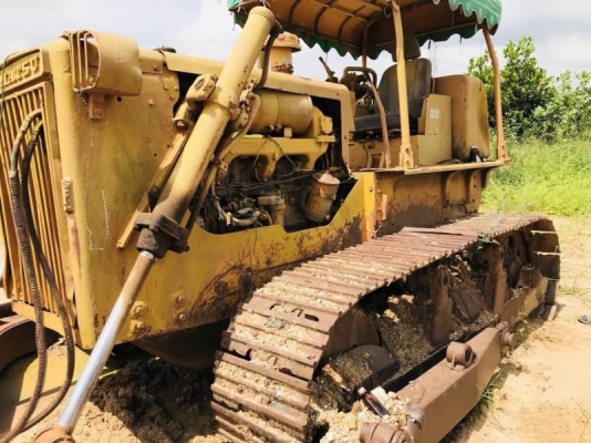 ขาย 165,000 บาท KOMATSU D60-3 เครื่องพอใช้. โช่บาง บู๊ตแตก ปั้มดี เอกสารชื้อขาย. รถอยู่ จ.อยุธยา โทร&ไอดีไลน์. 0610710295 ขาย 165,000 บาท KOMATSU D60-3 เครื่องพอใช้. โช่บาง บู๊ตแตก ปั้มดี เอกสารชื้อขาย. รถอยู่ จ.อยุธยา โทร&ไอดีไลน์. 0610710295