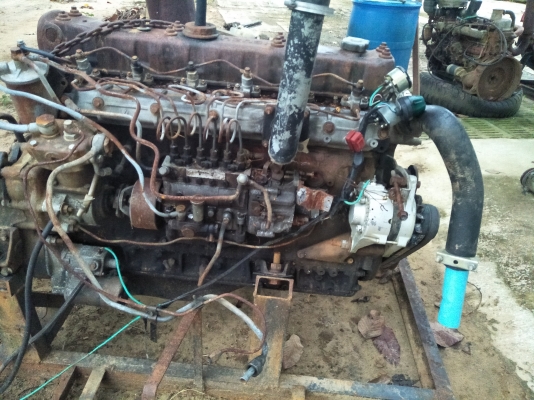 ขายเครื่อง 6 SA1  210  แรง