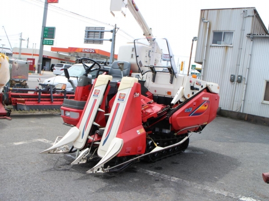 รถเกี่ยวนวดข้าว yanmar gc 215ตัวนี้เป็น รุ่นใหม่มาก สภาพสวย ชั่วโมงทำงานน้อยจากญี่ปุ่น ระบบสมบูรณ์ขั