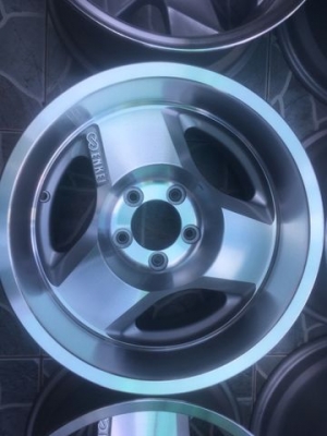ล้อ Enkei 15x8.5   5.114.3 et-30 ทำสี ปัดเงาใหม่   สภาพพร้อมใช้ สวยๆ หนาๆ