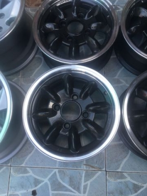 ล้อกล้วย japan ขอบ13 กว้าง 5.5 ET38 4.114 ทำสีเทาดำ ขอบเงา ใหม่  สวยๆ พร้อมใช้