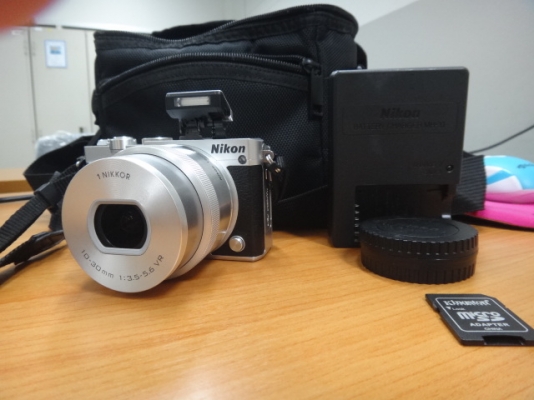 กล้อง Nikon 1 J5