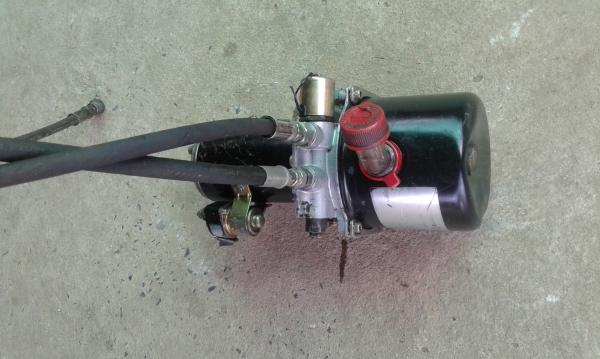 ขายมอเตอร์ปั้ม DC.12 V 2สาย