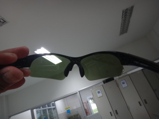 แว่น JiNS GOLF