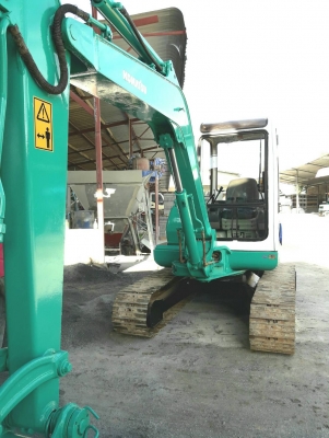 PC40-7เก๋งตู้ ปั้มนิ้ว รถสภาพดี สวย พร้อมใช้