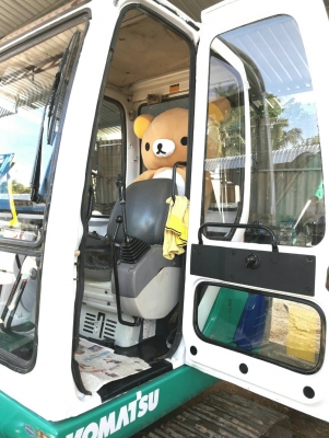 PC40-7เก๋งตู้ ปั้มนิ้ว รถสภาพดี สวย พร้อมใช้