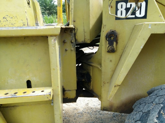 รถตัก TCM 820. สนใจติดต่อ 081 - 6079515 รถตัก TCM 820. สนใจติดต่อ 081 - 6079515