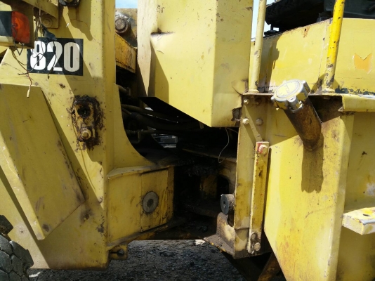 รถตัก TCM 820. สนใจติดต่อ 081 - 6079515 รถตัก TCM 820. สนใจติดต่อ 081 - 6079515