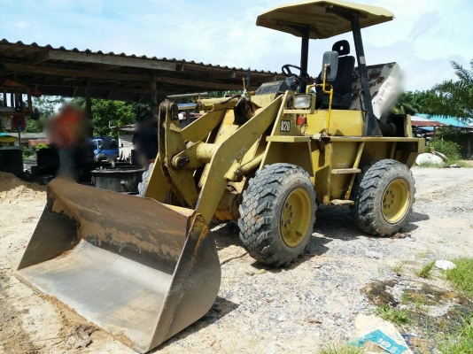 รถตัก TCM 820. สนใจติดต่อ 081 - 6079515 รถตัก TCM 820. สนใจติดต่อ 081 - 6079515