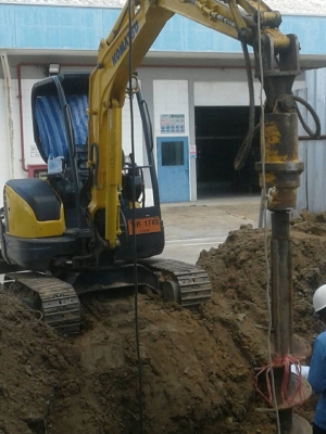 ขายรถแบคโฮPC30 ขายรถแบคโฮPC30