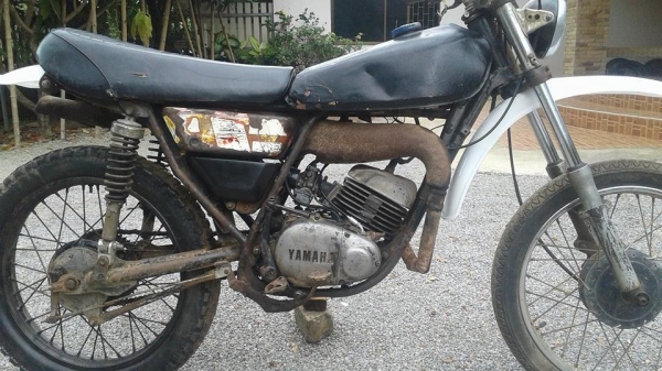 ขาย DT100 Nobook เครื่องดีไว้ขี่เข้าไร่เข้าสวนหรือขี่ชิวๆรับลมขายตามสภาพ 6500 ขาย DT100 Nobook เครื่องดีไว้ขี่เข้าไร่เข้าสวนหรือขี่ชิวๆรับลมขายตามสภาพ 6500