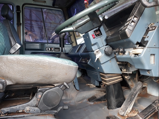 ขายเทรนเลอร240เกียรฟูเลอรหางขึ้น200ได้หัวสวยครัชชีสวยมาก