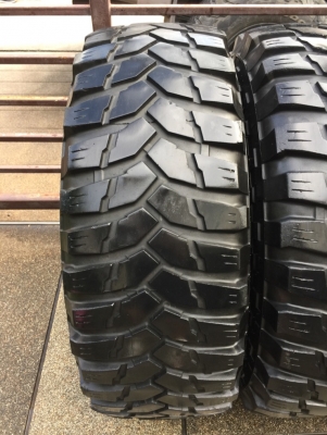 ยาง Mud Maxxis Trepador 35 12.5 16 ปลายปี13 ดอกเต็ม ไม่มีปะ ใช้ยาว ราคาไม่แพง
