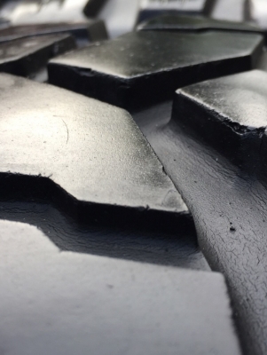 ยาง Mud Maxxis Trepador 35 12.5 16 ปลายปี13 ดอกเต็ม ไม่มีปะ ใช้ยาว ราคาไม่แพง