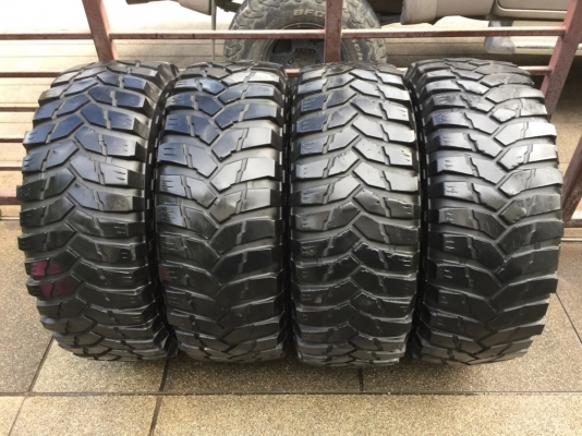 ยาง Mud Maxxis Trepador 35 12.5 16 ปลายปี13 ดอกเต็ม ไม่มีปะ ใช้ยาว ราคาไม่แพง