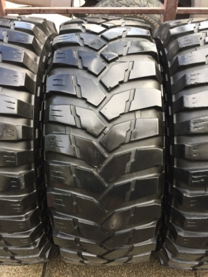 ยาง Mud Maxxis Trepador 35 12.5 16 ปลายปี13 ดอกเต็ม ไม่มีปะ ใช้ยาว ราคาไม่แพง