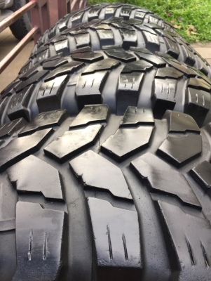 ยาง Mud Maxxis Trepador 35 12.5 16 ปลายปี13 ดอกเต็ม ไม่มีปะ ใช้ยาว ราคาไม่แพง