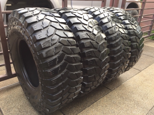 ยาง Mud Maxxis Trepador 35 12.5 16 ปลายปี13 ดอกเต็ม ไม่มีปะ ใช้ยาว ราคาไม่แพง