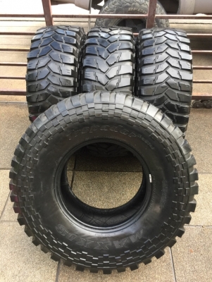 ยาง Mud Maxxis Trepador 35 12.5 16 ปลายปี13 ดอกเต็ม ไม่มีปะ ใช้ยาว ราคาไม่แพง