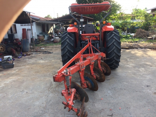 ขายรถไถคูโบต้า M9540 สีเดิมจากโรงงาน สวยเหมือนใหม่ รถทำงาน 787 ชั่วโมง เล่มพร้อม ปี58 รถยึด ราคาเพียง 968,000 บาท โทร 081-9136451 คุนโบว์ ขอดูรูปเพิ่มเติม Line:Bow6451 ค่ะ พร้อมจัดส่งฟรีทั่วประเทศ