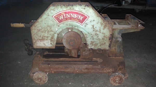 ขายแท่นตัด winner ตามสภาพ ไม่มีมอเตอร์ 3,500