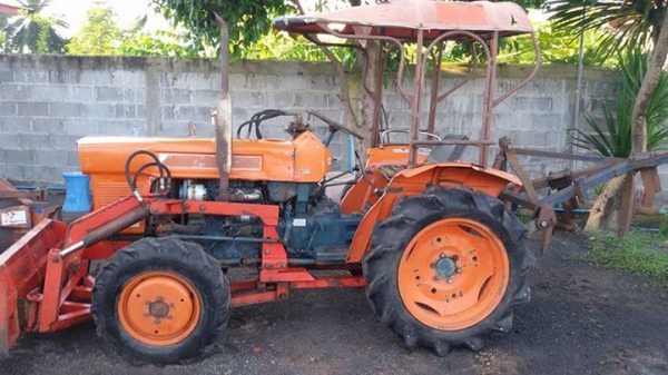 เก่นอก L2000DT สองเพลา พร้อมดันหน้า ผาลหลัง3