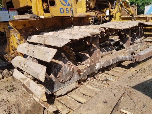 D5B ตีนเป็ด ราคา 500,000 บาท รถภาคกลาง D5B ตีนเป็ด ราคา 500,000 บาท รถภาคกลาง